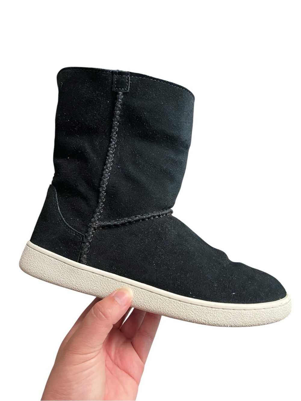 UGG Mika Classic Sneaker Boot Black Shearling Fold Over Womens Size 8 W/ Box - Picture 4 of 15